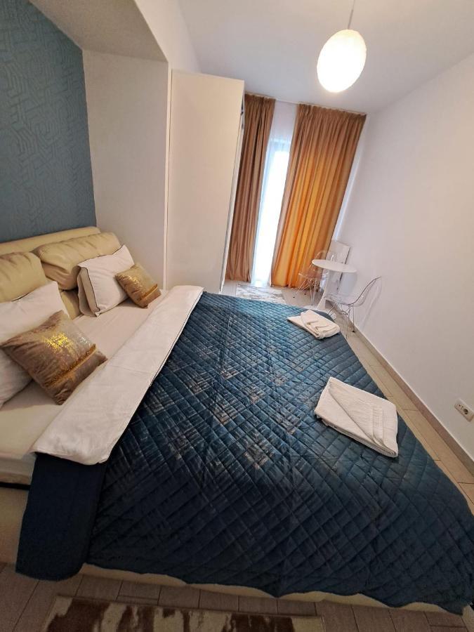 M&A Apartament Mamaianord Luaran gambar