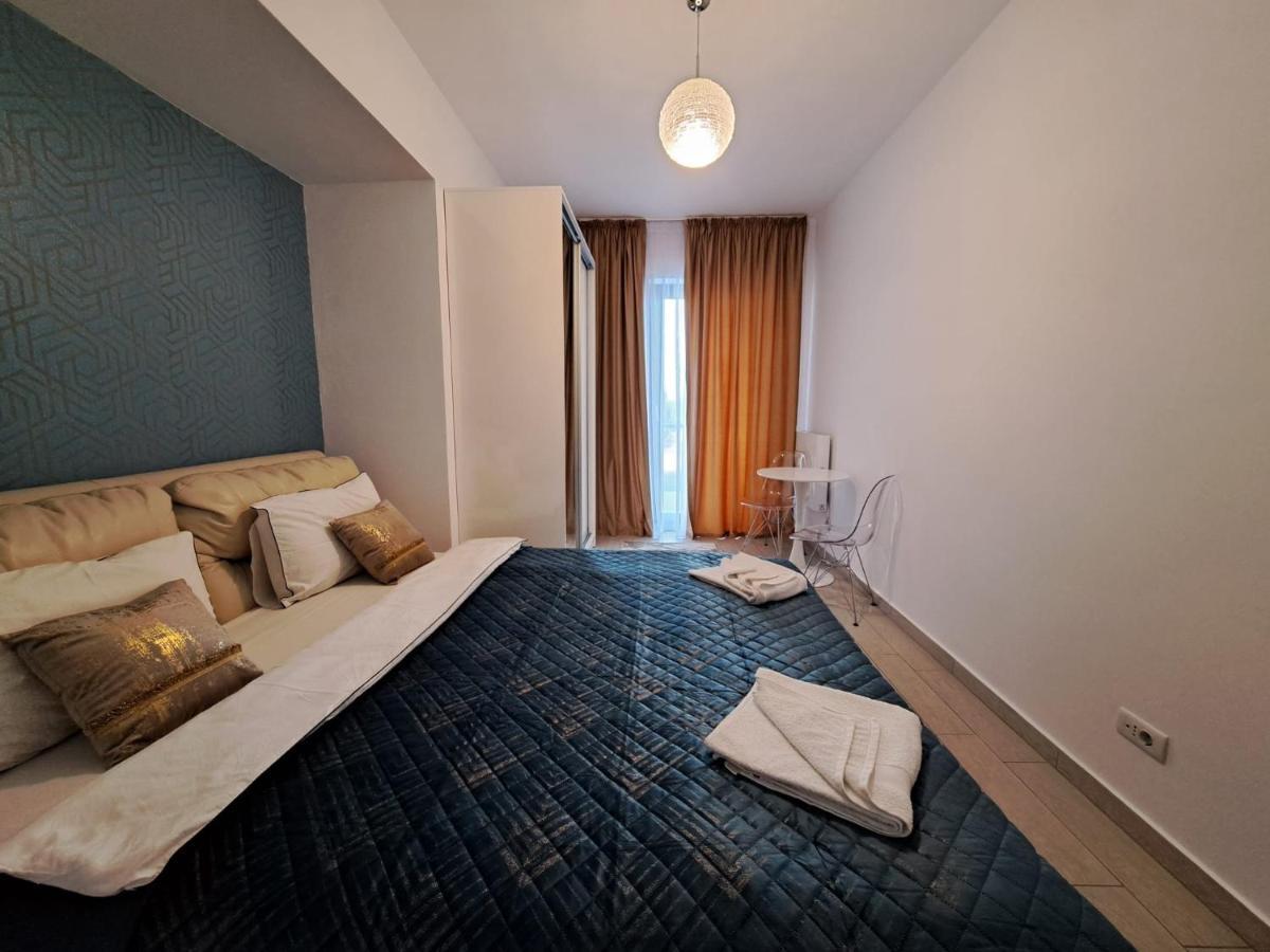 M&A Apartament Mamaianord Luaran gambar