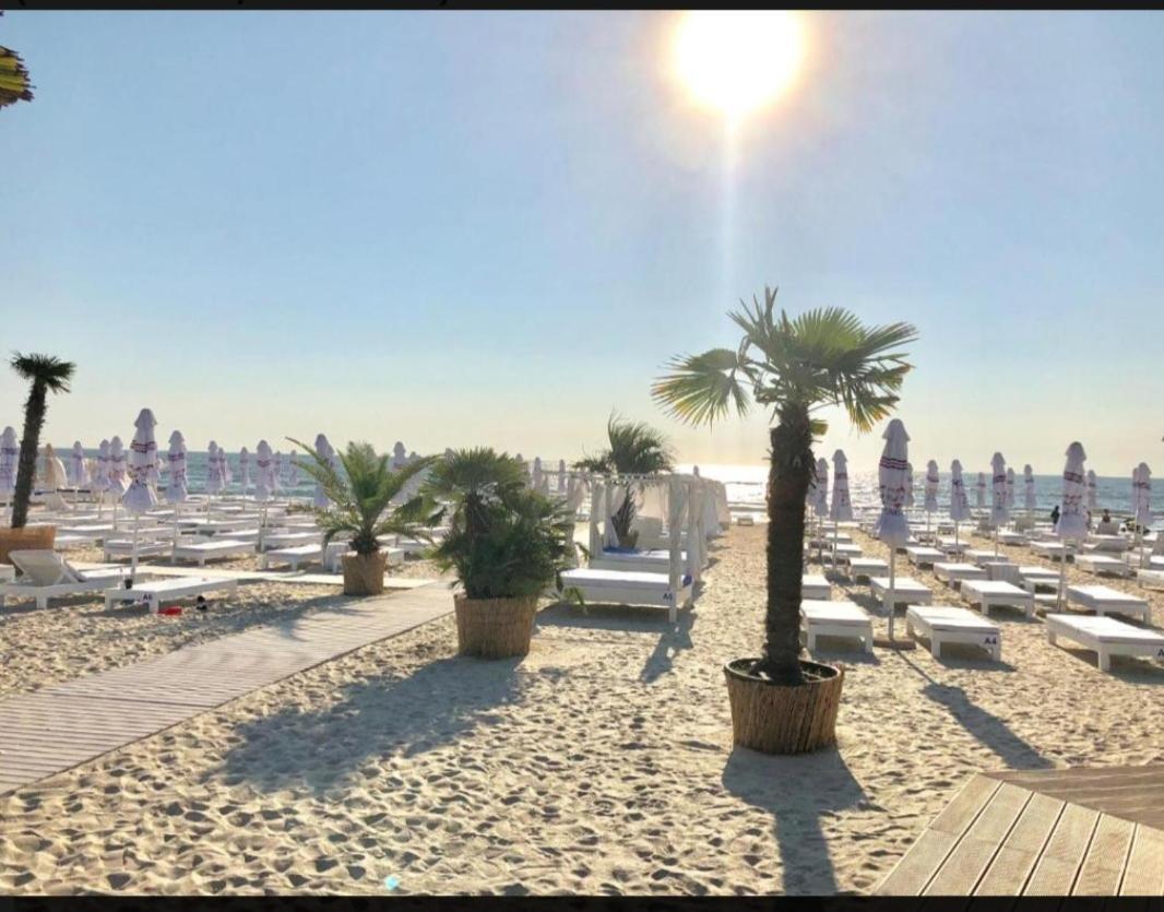 M&A Apartament Mamaianord Luaran gambar